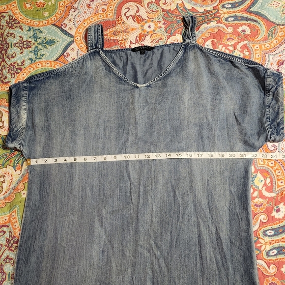Velvet Heart Denim Cold Shoulder Dress - Picture 9 of 16